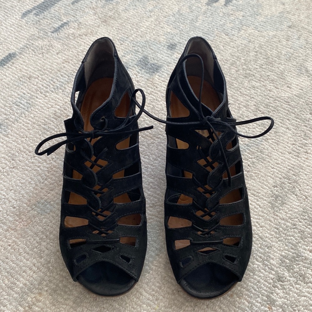 Paul Green Black Suede Shoes, Size 8